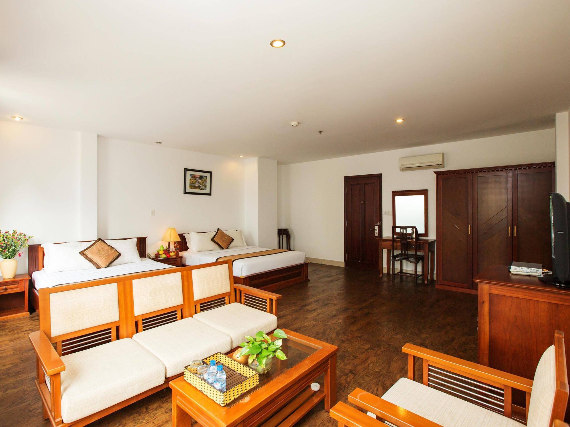 Golf Hotel 胡志明市 外观 照片
