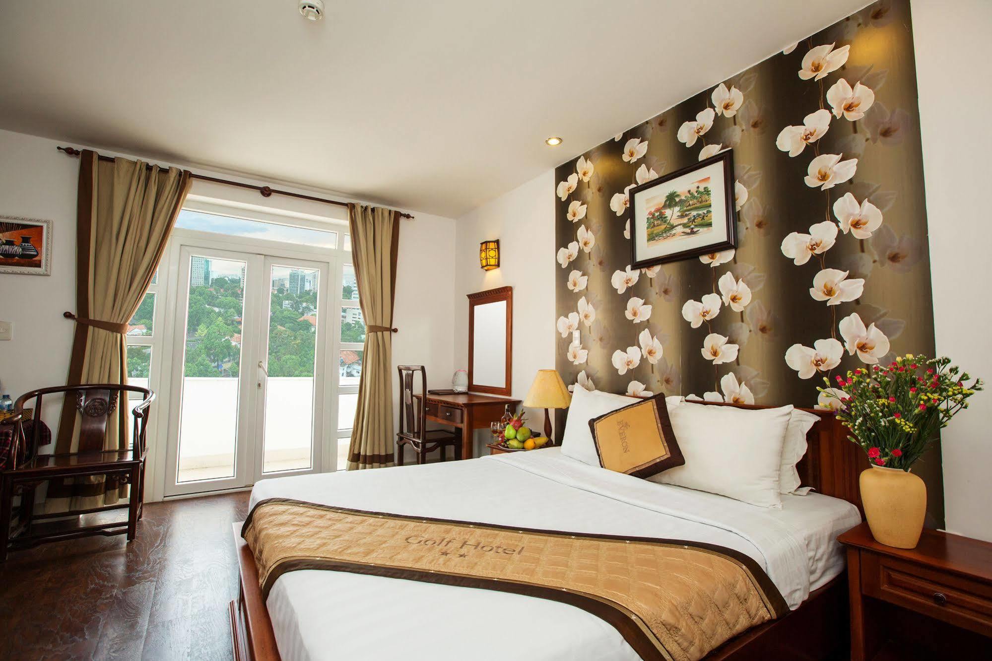 Golf Hotel 胡志明市 外观 照片