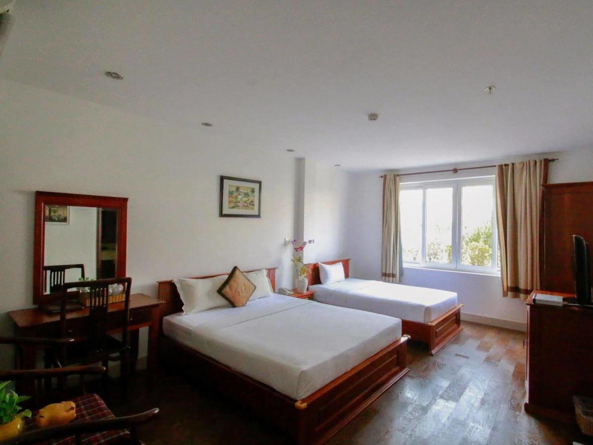 Golf Hotel 胡志明市 外观 照片