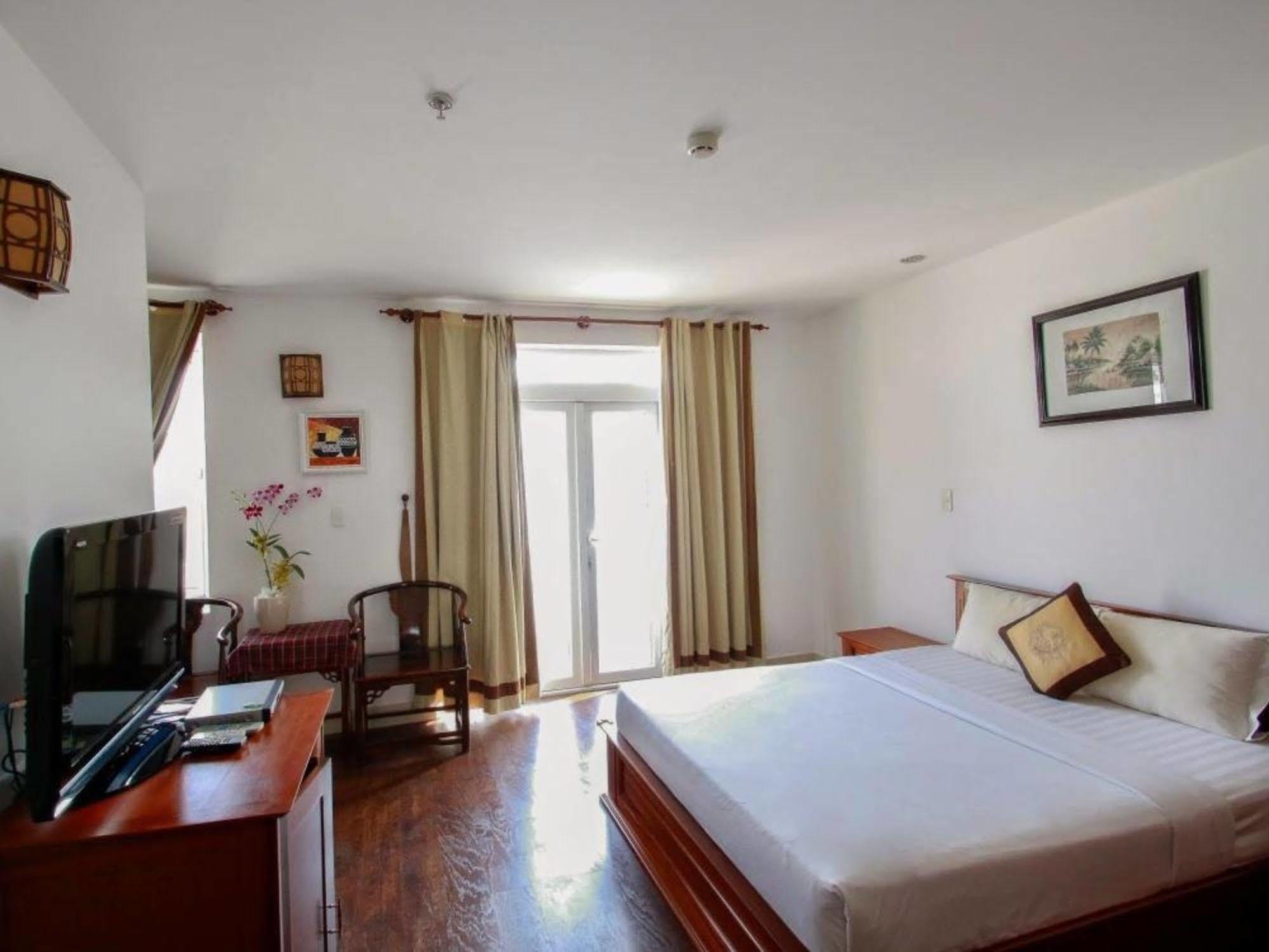 Golf Hotel 胡志明市 外观 照片