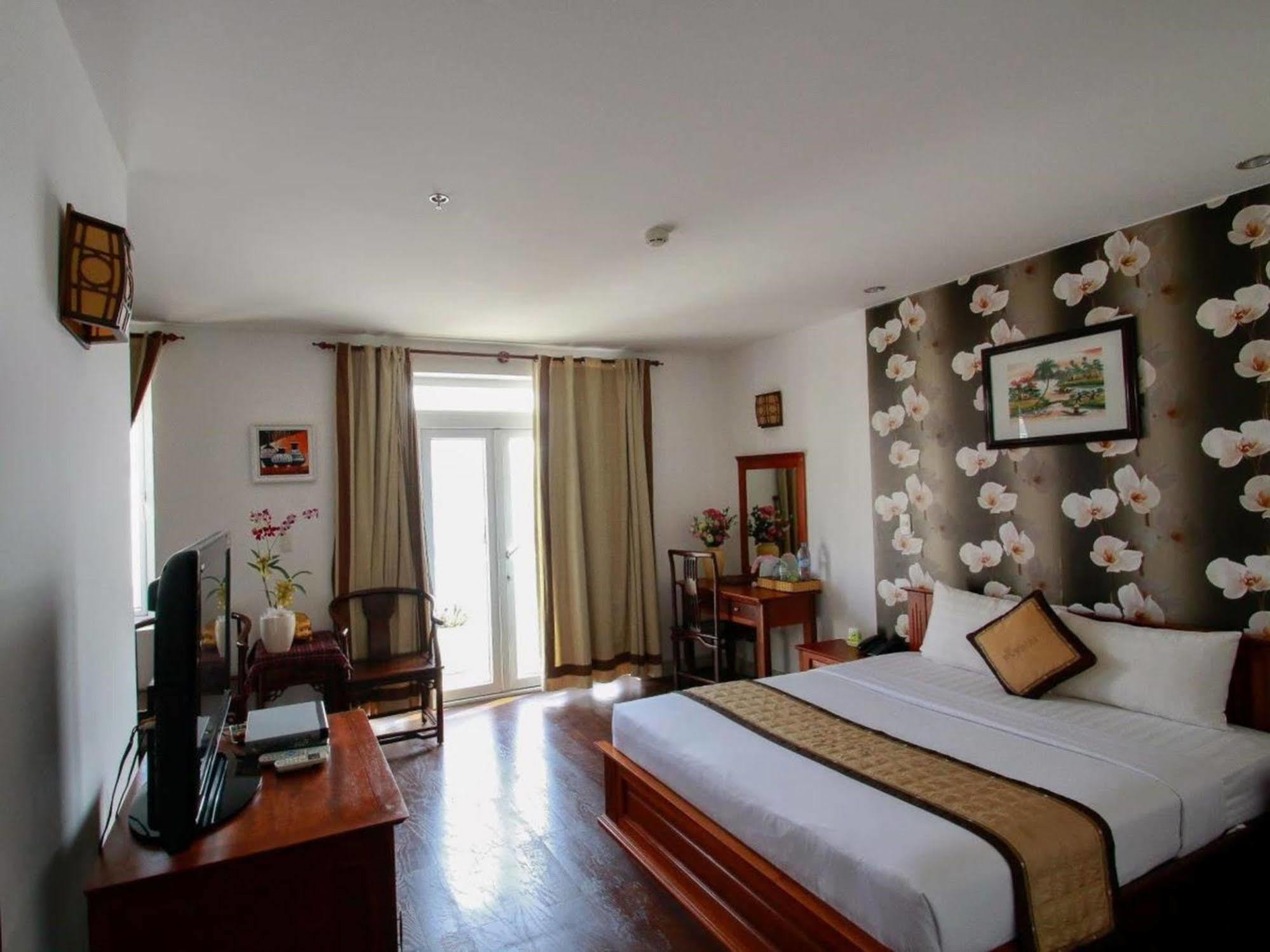 Golf Hotel 胡志明市 外观 照片